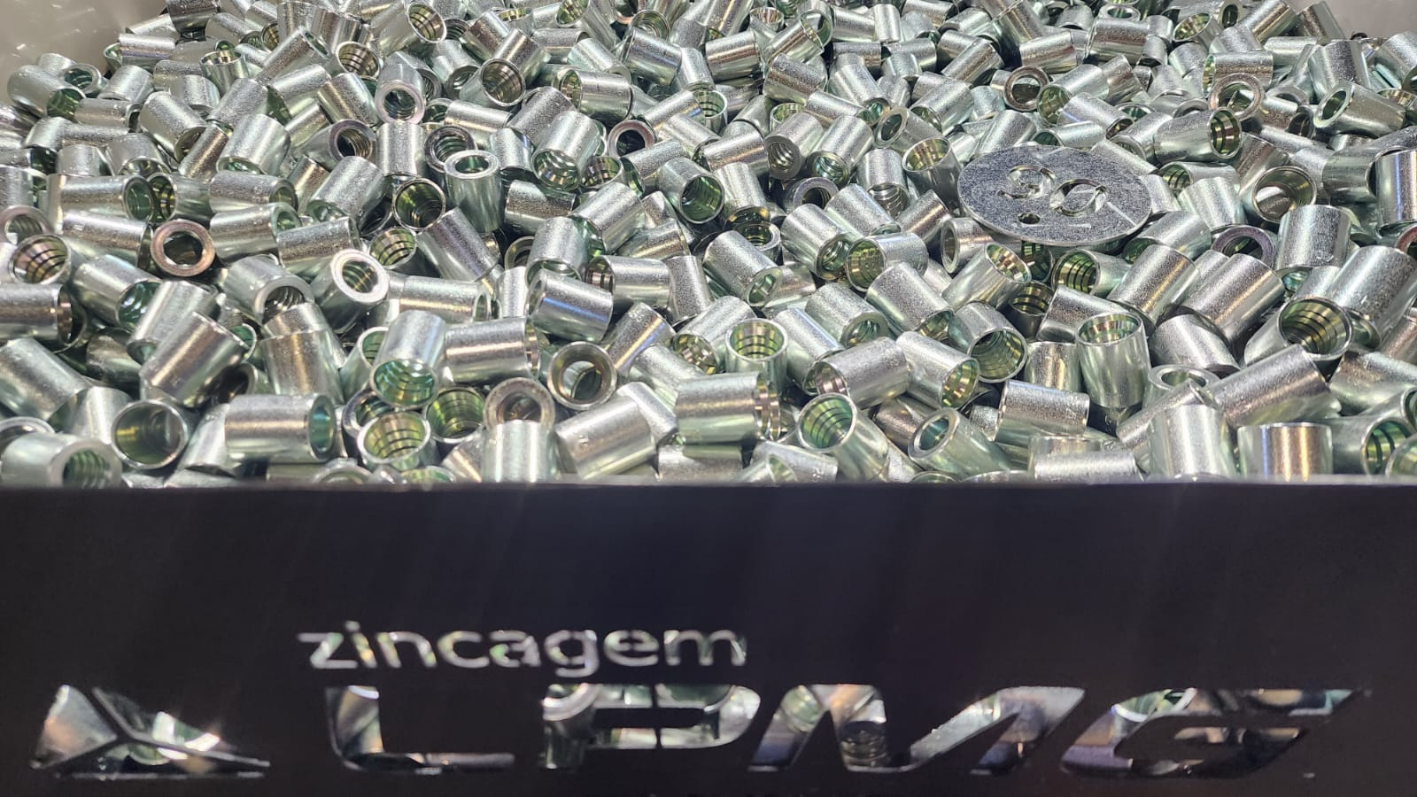 Como a Zincagem protege suas peças contra a corrosão